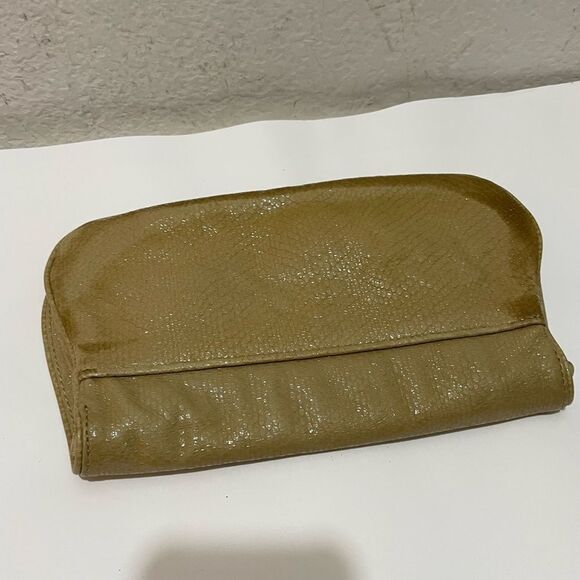 TORY BURCH Solid Tan Leather Clutch Bag Purse - Picture 3 of 14